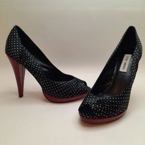 Steve Madden polka dot high heel shoes.  Size 8.5  Never worn, perfect condition
